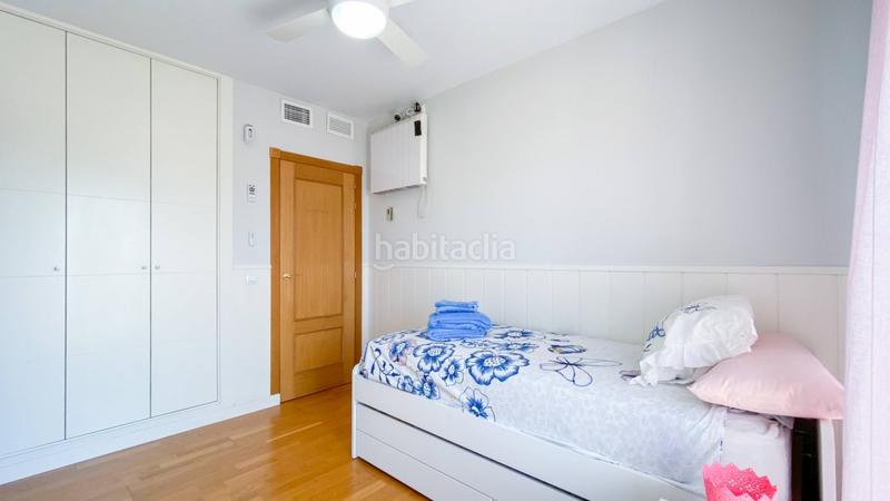 Foto e9863ba8-b798-4eaf-966c-ebbe7e0b724b. Lloguer àtic a calle pacifico 115 a Paseo Marítimo Oeste - Pacífico Málaga