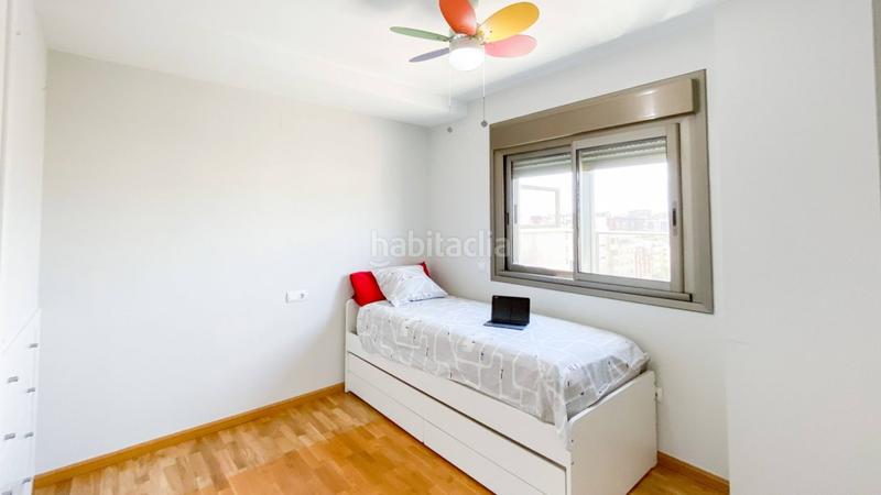 Foto ed29ba56-ed14-4d9f-af21-a14a6356dfa0. Lloguer àtic a calle pacifico 115 a Paseo Marítimo Oeste - Pacífico Málaga