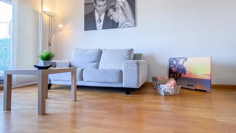 Foto 182313f2-01cc-4f54-a43a-65654aaeb10c. Miete dachwohnung in calle pacifico 115 in Paseo Marítimo Oeste - Pacífico Málaga