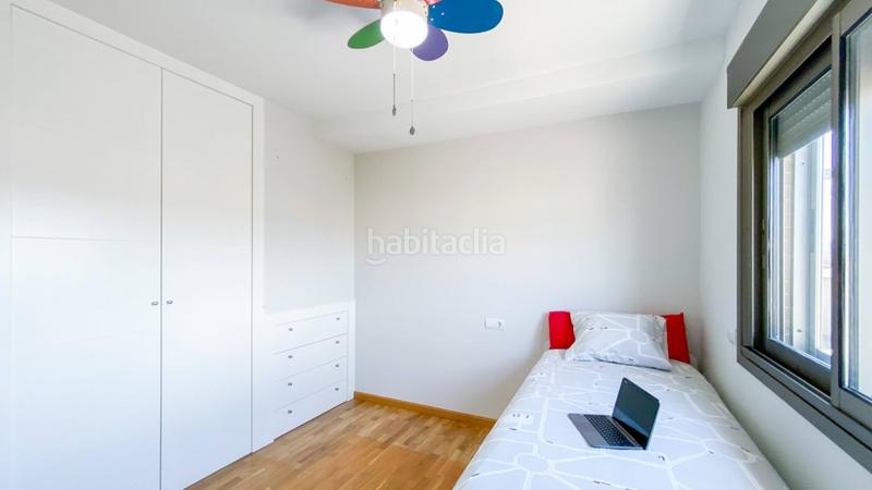 Foto 738ee1ca-267e-43f2-ae44-bdbf9cb9c0ef. Miete dachwohnung in calle pacifico 115 in Paseo Marítimo Oeste - Pacífico Málaga