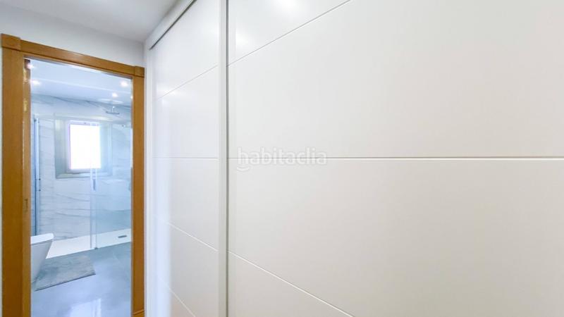 Foto 657b3fc9-031c-4a3c-98f8-af4bd85f4228. Rent penthouse in calle pacifico 115 in Paseo Marítimo Oeste - Pacífico Málaga