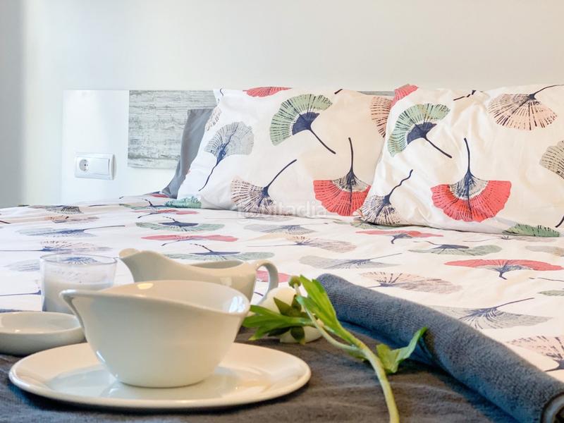 Foto c6986a52-50a7-487a-bf5a-7a687e11c96b. Rent penthouse in calle pacifico 115 in Paseo Marítimo Oeste - Pacífico Málaga