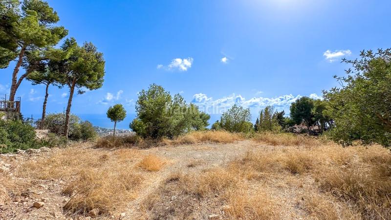 Foto e19fa830-f81b-48a0-955b-dd8a9ecd9f62. Wohngrundstück in calle stradivarius 17 in Jarazmin Málaga