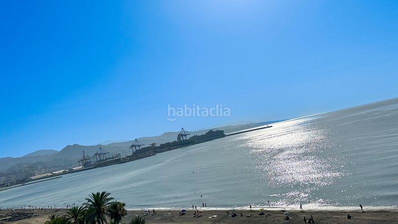Foto 4654a623-88e8-45fb-91c4-13e87aa447e9. Rent flat in calle pacifico 19 in Paseo Marítimo Oeste - Pacífico Málaga