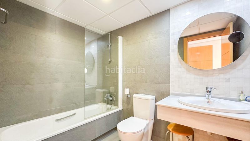 Foto f6f3e03c-2eeb-4ef1-8ccf-2e855c620583. Rent flat in calle pacifico 19 in Paseo Marítimo Oeste - Pacífico Málaga