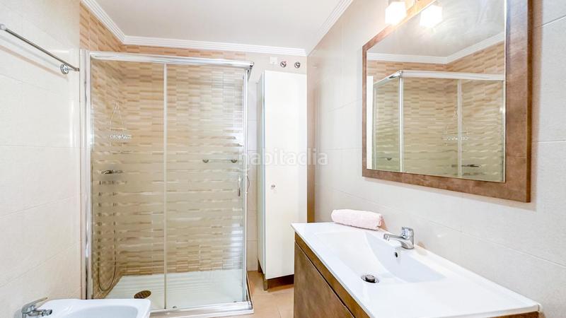 Foto 6cc9d6b9-0eac-46cb-a949-61c317aefb0b. Rent flat in plaza de mateo luzón 1 in Los Guindos - Parque Mediterráneo - Santa Paula Málaga