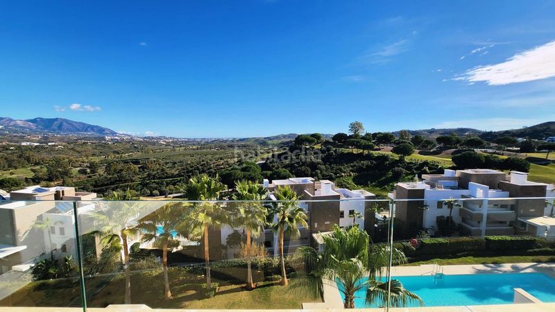 Foto 33f16042-a061-4c53-baa6-ae3b0e98b53e. Casa amb aparcament piscina a La Cala Golf - Lagar Martell Mijas