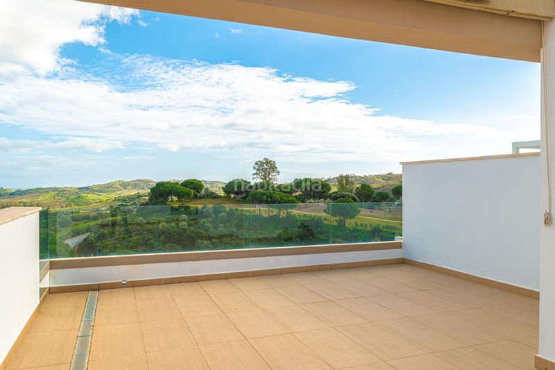 Foto f5c187a6-26c3-4c4a-ad1b-94b188c1ae13. Casa amb aparcament piscina a La Cala Golf - Lagar Martell Mijas