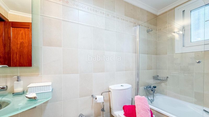 Foto 1d4e5e4f-d7f0-4856-96ea-ad00d5967ddc. Pis amb calefacció aparcament piscina a Olletas - Sierra Blanquilla Málaga