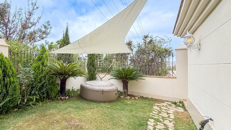 Foto d66d5e9e-979b-419a-8ac5-7bbcee07062e. Pis amb calefacció aparcament piscina a Olletas - Sierra Blanquilla Málaga