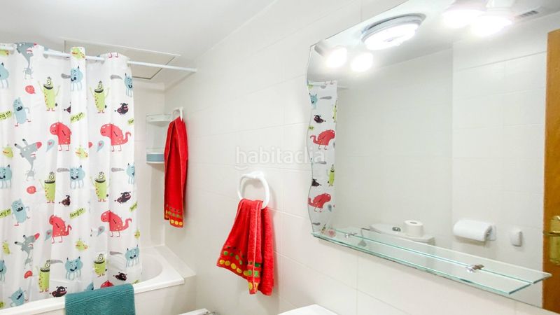 Foto 36b6bb9a-ca63-436c-bddd-886cb50b38bd. Lloguer pis amb calefacció aparcament a Paseo Marítimo Oeste - Pacífico Málaga