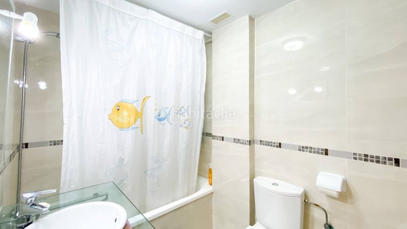 Foto 801dbaff-0c50-4c54-bb2c-6c6cfc9fd473. Lloguer pis amb calefacció aparcament a Paseo Marítimo Oeste - Pacífico Málaga