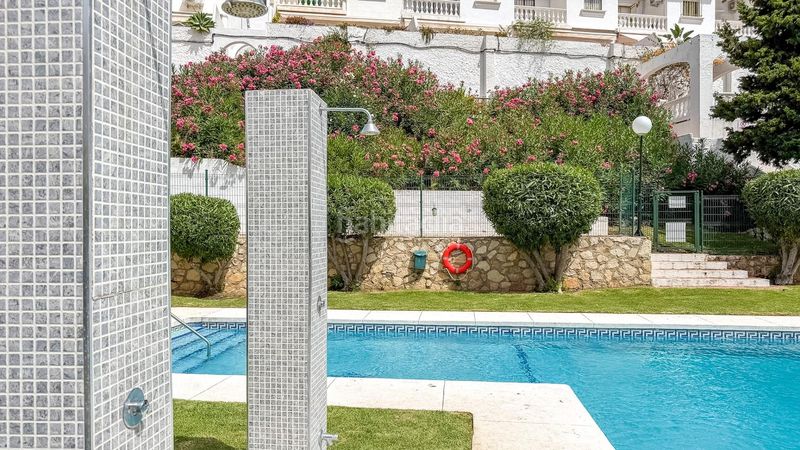 Foto feb995ce-71bf-4f73-9f97-da4814001067. Casa adossada amb calefacció aparcament piscina a Benalmádena