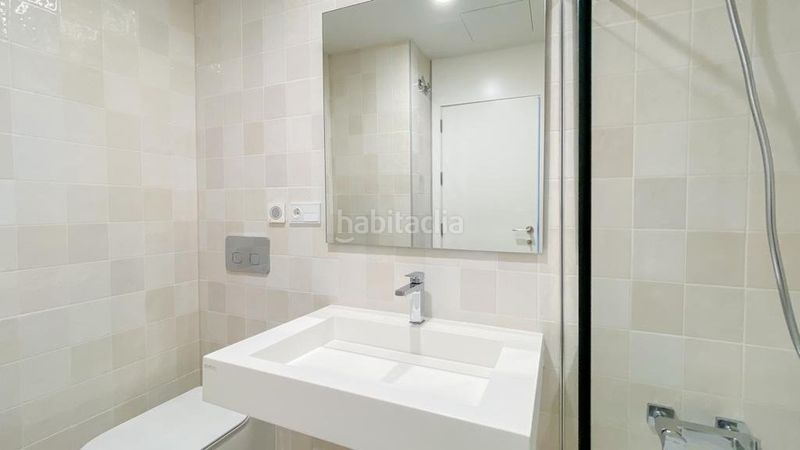 Foto 5265e787-84a4-42cc-b4a5-e290c654a6e7. Lloguer pis amb calefacció aparcament piscina a Martín Carpena - Torre del Río Málaga