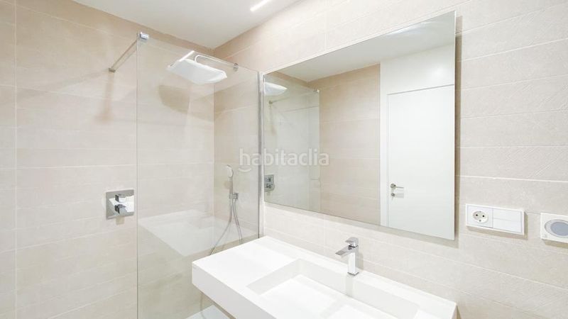 Foto ae8df43c-bfee-4ef9-b33d-245ba3abc568. Lloguer pis amb calefacció aparcament piscina a Martín Carpena - Torre del Río Málaga