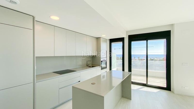 Foto c0b14b9a-f72b-4335-bf74-ed75dcab729e. Rent flat with heating parking pool in Martín Carpena - Torre del Río Málaga