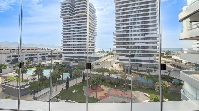 Foto 4d883e34-19aa-4bac-a07a-0395570fb6d9. Lloguer pis amb calefacció aparcament piscina a Martín Carpena - Torre del Río Málaga