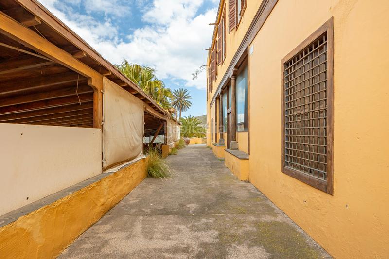 Foto a47b09d0-b32c-45af-beb9-7bf2b80e7695. Casa a barranco seco 2 a Carretera del Centro Palmas de Gran Canaria (Las)