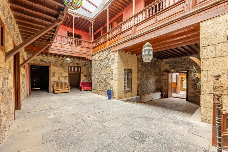 Foto d64a1463-f7de-4f9c-95d1-602bcfae073b. Casa a barranco seco 2 a Carretera del Centro Palmas de Gran Canaria (Las)