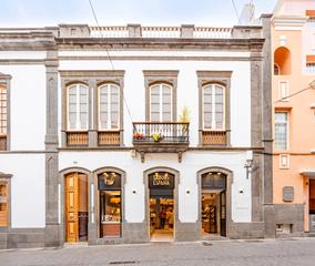 Casa a Calle león y castillo 3