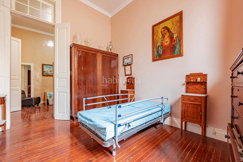 Foto f1b289d6-bc0c-4846-8722-e181bcdebe61. Casa a calle león y castillo 3 a Arucas casco Arucas