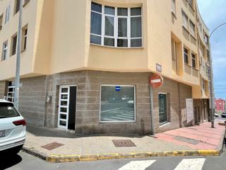 Affitto Locale commerciale in Calle ocho de marzo 2