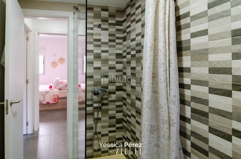 Foto aca90e20-6f16-4052-a685-aa94abba3d1d. Piso en grupo san josé artesano 2 en Gáldar pueblo Gáldar