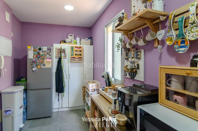 Foto ed199b1e-8f22-4b94-bbf3-37522ab1bc77. Piso en grupo san josé artesano 2 en Gáldar pueblo Gáldar