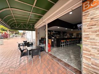 Location Local commercial à Avenida ansite 95