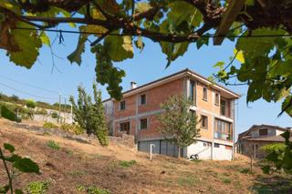 House in Estrada (A)