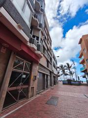 Piso en Calle Salvador Cuyas 17
