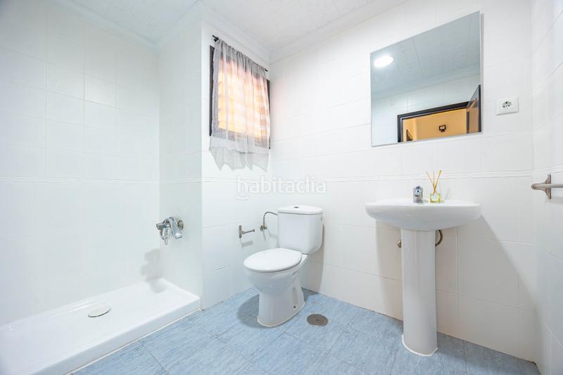 Foto 5b1697a2-86cc-42a5-8508-34b07a280423. Piso en calle rosaura 14 en Schamann - Rehoyas Palmas de Gran Canaria (Las)