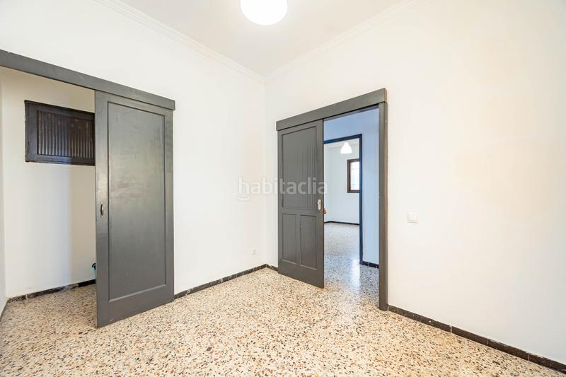 Foto 9cf7dab3-a9c6-4d48-b2ac-6435593b17a6. Piso en calle rosaura 14 en Schamann - Rehoyas Palmas de Gran Canaria (Las)