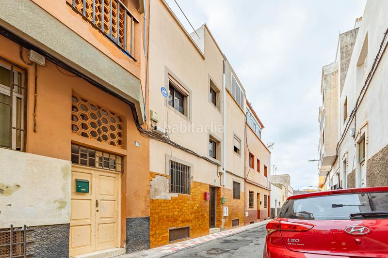 Foto b7150968-6d59-4fa5-883d-df744d591d34. Piso en calle rosaura 14 en Schamann - Rehoyas Palmas de Gran Canaria (Las)