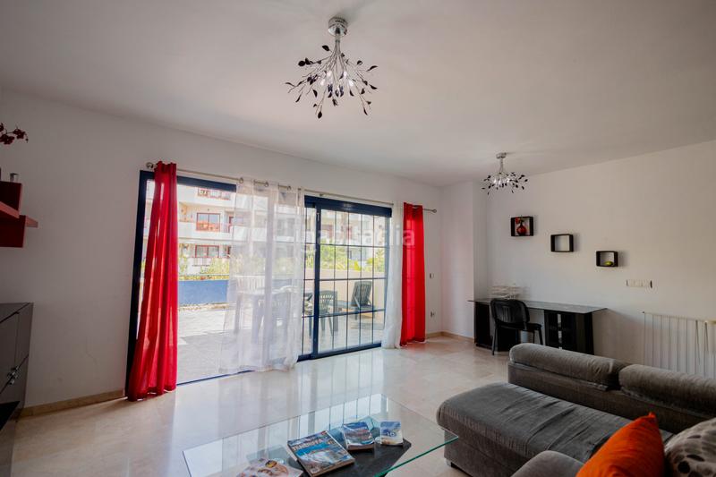 Foto 449806be-15f8-4722-9165-4ab2b8c2375a. Casa en calle la golondrina 2 en Palm - Mar Arona