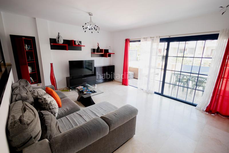 Foto 98dbfe54-4e4a-4bbe-8da0-1110213d8117. Casa en calle la golondrina 2 en Palm - Mar Arona