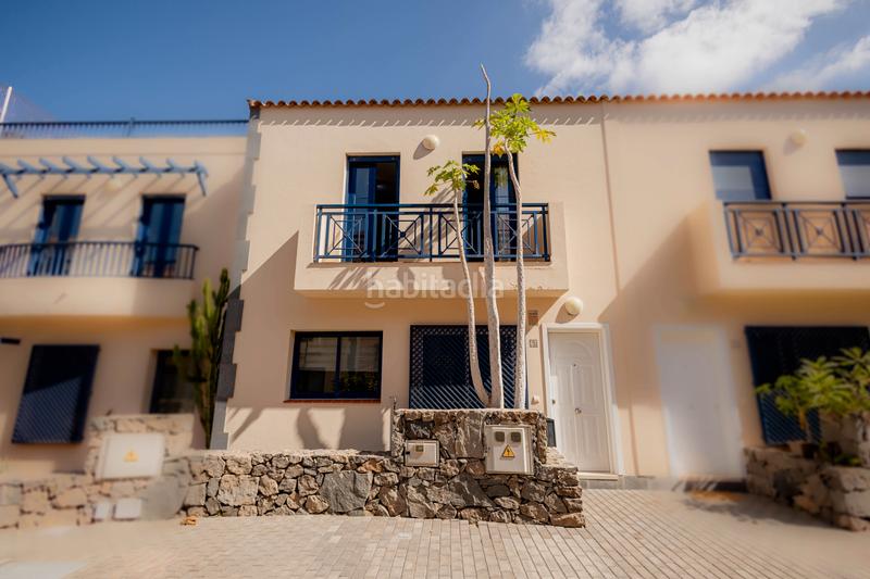Foto fb694e6e-5332-40fb-b75d-36ec3cd1f43d. Casa en calle la golondrina 2 en Palm - Mar Arona