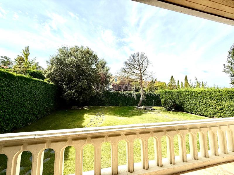 Foto 30abd965-93fd-4ced-93e1-689f7c8fe870. Casa con parcheggio piscina in El Berrocal Valladolid