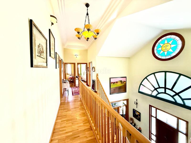 Foto 5cdd0372-9cd7-47e6-ba17-fd3ccbeae14d. House with parking pool in El Berrocal Valladolid