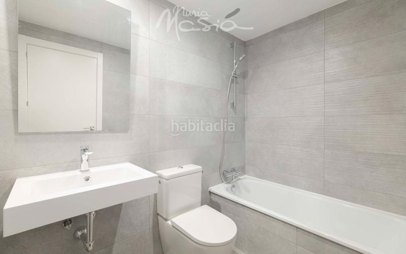 Foto ac9a0f96-21eb-4842-8a4c-1f9ffbbabf2d. Etagenwohnung in calle de alejandro dumas 42 in Imperial Madrid