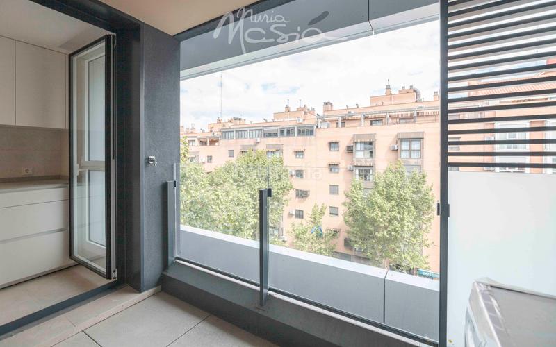 Foto eb094af2-121e-406c-a835-51448b9c18ee. Piso en calle de alejandro dumas 42 en Imperial Madrid