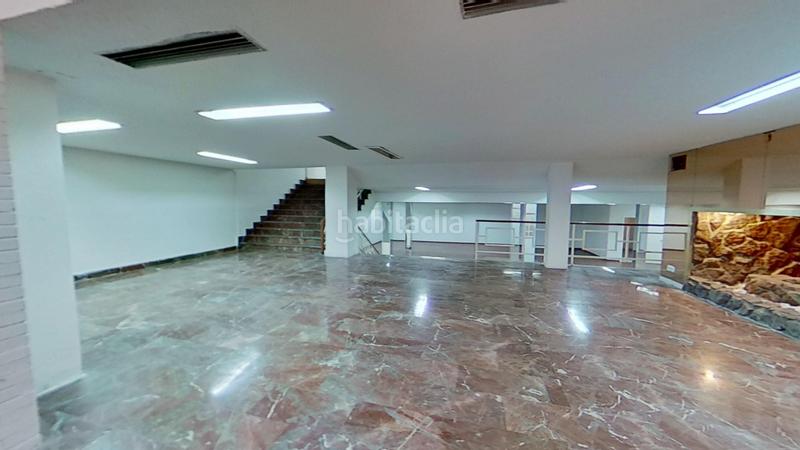 Foto 50665a42-7337-42d3-9035-4067aaa7970f. Local comercial a Guindalera Madrid