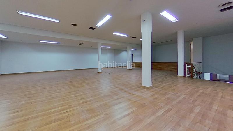 Foto 813d9e34-f1a6-43a4-8caf-7021d45db3ea. Local comercial a Guindalera Madrid