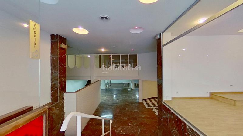 Foto b0303ed3-242d-43db-9adb-6155fc645416. Local comercial a Guindalera Madrid