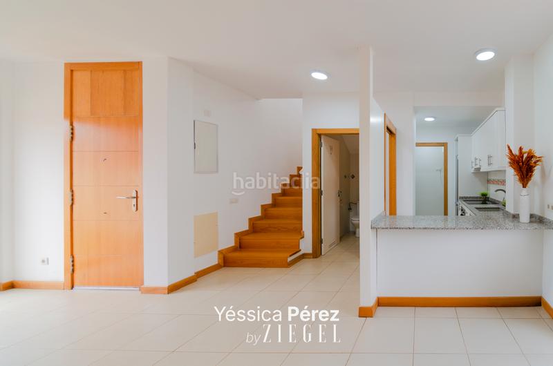 Foto 41dbfc97-49b9-427d-a23e-cc020681f3d7. Miete haus in urbanización sau-playa canaria 14 in Gáldar