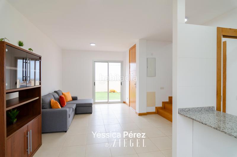 Foto 5ada05fb-34b8-4253-8585-df59cf35086d. Miete haus in urbanización sau-playa canaria 14 in Gáldar