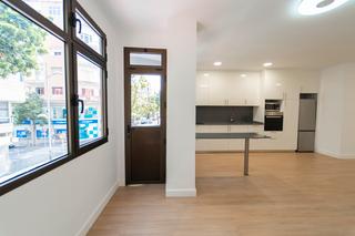 Etagenwohnung in Calle León y Castillo 23