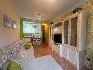 Rent Flat in Calle la naval 80