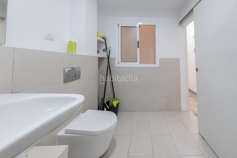 Foto f54ee982-9c3b-40a2-bd5e-a9af38dedc06. Appartamento in calle sagasta 46 in Santa Catalina - Canteras Palmas de Gran Canaria (Las)
