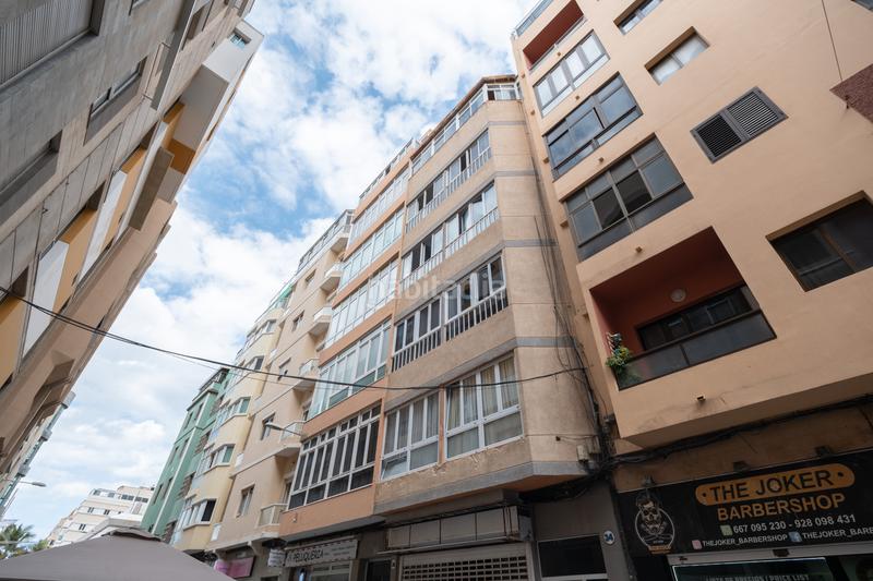 Foto 3bdb87e9-f7f4-413f-9e33-e44c8b75cef2. Appartement dans calle sagasta 46 dans Santa Catalina - Canteras Palmas de Gran Canaria (Las)